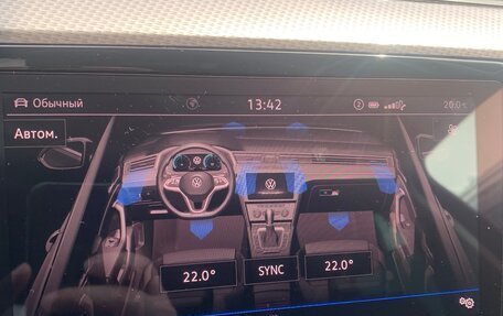 Volkswagen Passat B8 рестайлинг, 2019 год, 3 450 000 рублей, 16 фотография