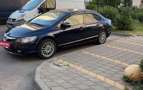 Honda Civic VIII, 2009 год, 660 000 рублей, 2 фотография