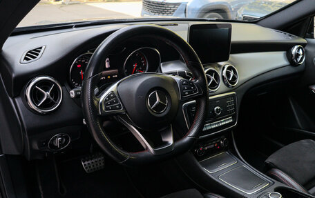 Mercedes-Benz GLA, 2017 год, 2 290 000 рублей, 14 фотография