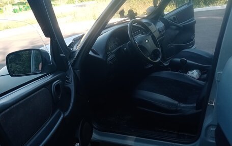 Chevrolet Niva I рестайлинг, 2006 год, 515 000 рублей, 8 фотография
