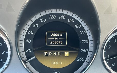 Mercedes-Benz E-Класс, 2011 год, 1 100 000 рублей, 7 фотография