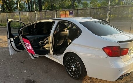 BMW 3 серия, 2013 год, 1 900 000 рублей, 10 фотография