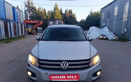 Volkswagen Tiguan I, 2011 год, 650 000 рублей, 6 фотография