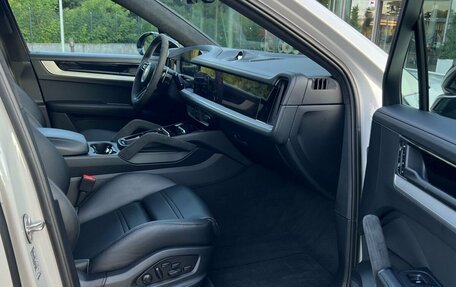 Porsche Cayenne III, 2025 год, 16 000 000 рублей, 15 фотография