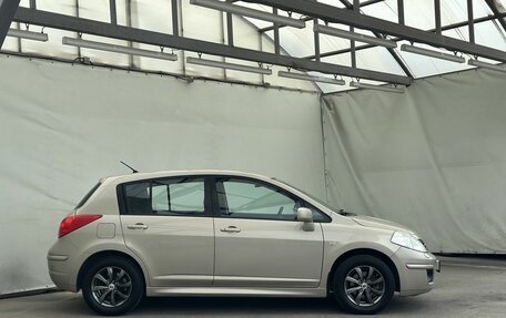 Nissan Tiida, 2010 год, 700 000 рублей, 8 фотография