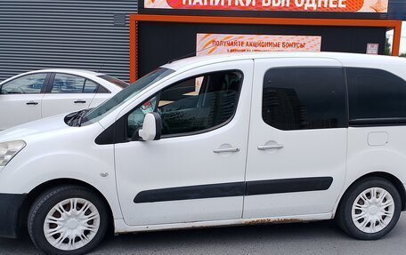 Peugeot Partner II рестайлинг 2, 2010 год, 649 000 рублей, 3 фотография