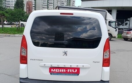 Peugeot Partner II рестайлинг 2, 2010 год, 649 000 рублей, 4 фотография