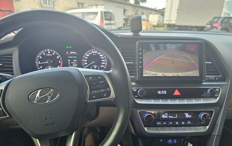 Hyundai Sonata VII, 2019 год, 2 030 000 рублей, 10 фотография