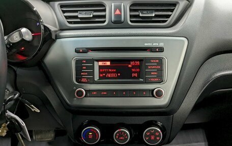 KIA Rio III рестайлинг, 2016 год, 1 040 000 рублей, 23 фотография