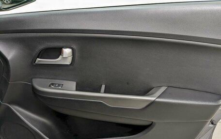 KIA Rio III рестайлинг, 2016 год, 1 040 000 рублей, 18 фотография