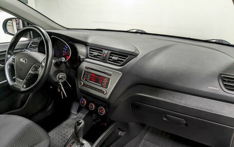 KIA Rio III рестайлинг, 2016 год, 1 040 000 рублей, 19 фотография