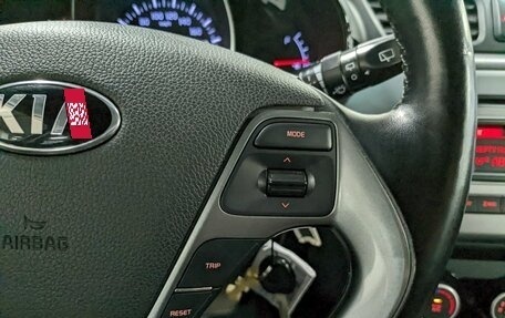 KIA Rio III рестайлинг, 2016 год, 1 040 000 рублей, 27 фотография