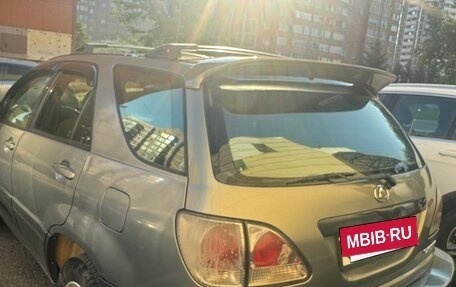 Lexus RX IV рестайлинг, 2000 год, 780 000 рублей, 7 фотография