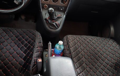 Pontiac Vibe II, 2002 год, 450 000 рублей, 34 фотография
