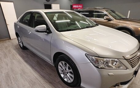 Toyota Camry, 2014 год, 1 740 000 рублей, 10 фотография