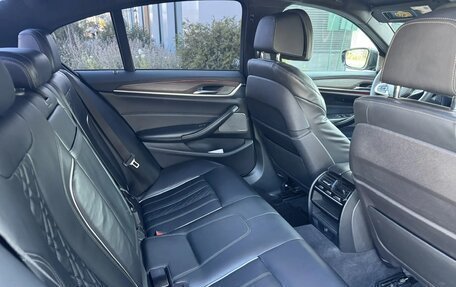 BMW 5 серия, 2017 год, 3 390 000 рублей, 7 фотография