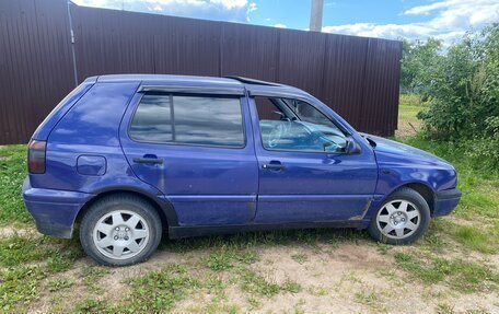 Volkswagen Golf III, 1997 год, 200 000 рублей, 2 фотография