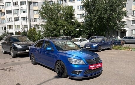 Skoda Octavia RS, 2011 год, 1 385 000 рублей, 2 фотография