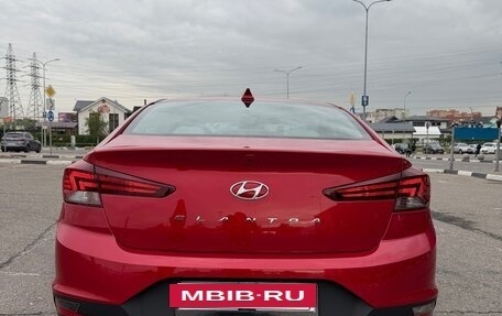 Hyundai Elantra VI рестайлинг, 2020 год, 1 550 000 рублей, 5 фотография