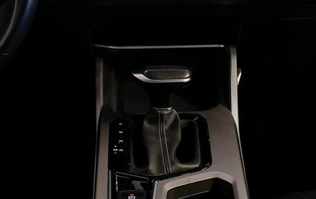 Geely Emgrand, 2023 год, 1 819 000 рублей, 10 фотография
