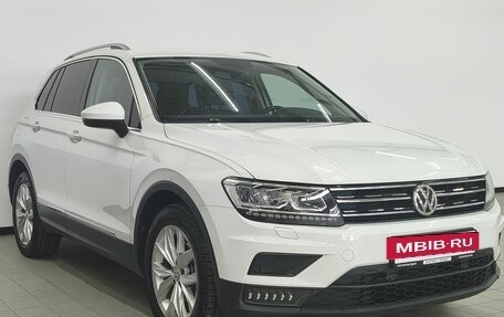 Volkswagen Tiguan II, 2018 год, 2 349 000 рублей, 7 фотография