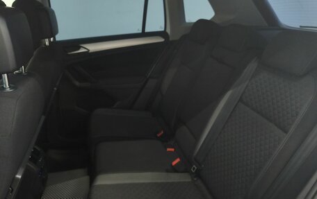 Volkswagen Tiguan II, 2018 год, 2 349 000 рублей, 12 фотография