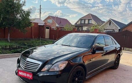 Mercedes-Benz E-Класс, 2009 год, 1 250 000 рублей, 2 фотография