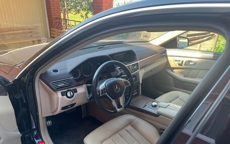 Mercedes-Benz E-Класс, 2009 год, 1 250 000 рублей, 13 фотография