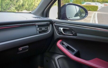 Porsche Macan I рестайлинг, 2024 год, 7 950 000 рублей, 13 фотография