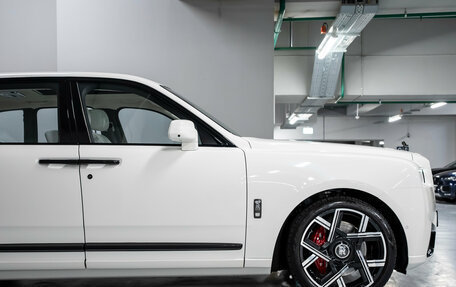Rolls-Royce Cullinan, 2025 год, 55 000 000 рублей, 8 фотография