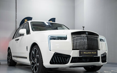 Rolls-Royce Cullinan, 2025 год, 55 000 000 рублей, 7 фотография