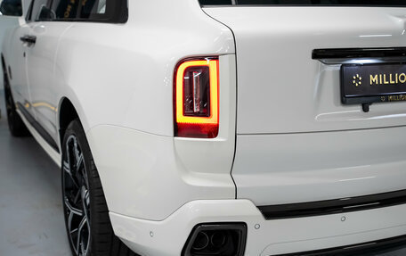 Rolls-Royce Cullinan, 2025 год, 55 000 000 рублей, 12 фотография