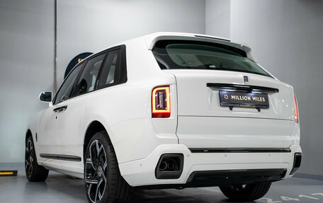 Rolls-Royce Cullinan, 2025 год, 55 000 000 рублей, 14 фотография