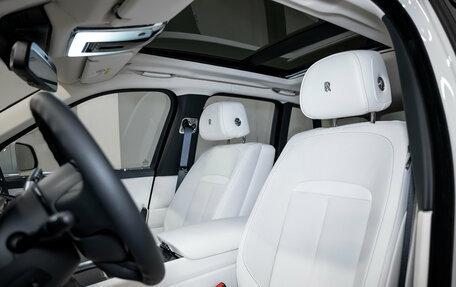 Rolls-Royce Cullinan, 2025 год, 55 000 000 рублей, 23 фотография