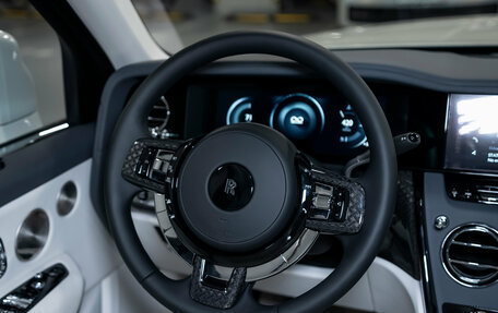 Rolls-Royce Cullinan, 2025 год, 55 000 000 рублей, 31 фотография