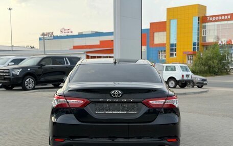 Toyota Camry, 2022 год, 3 450 000 рублей, 5 фотография