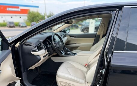 Toyota Camry, 2022 год, 3 450 000 рублей, 7 фотография