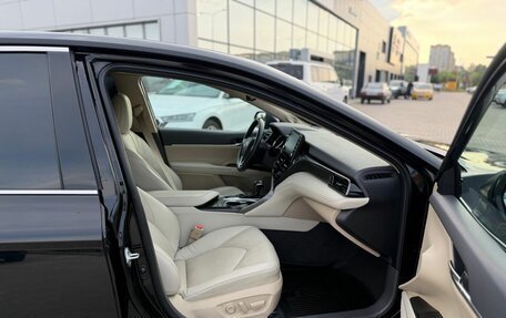 Toyota Camry, 2022 год, 3 450 000 рублей, 8 фотография