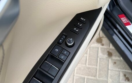 Toyota Camry, 2022 год, 3 450 000 рублей, 30 фотография