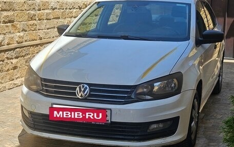 Volkswagen Polo VI (EU Market), 2017 год, 390 000 рублей, 2 фотография