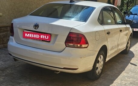 Volkswagen Polo VI (EU Market), 2017 год, 390 000 рублей, 4 фотография