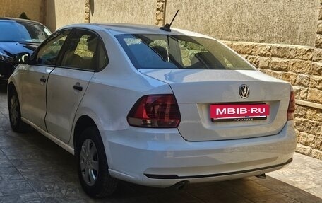 Volkswagen Polo VI (EU Market), 2017 год, 390 000 рублей, 3 фотография