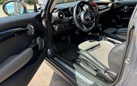 MINI Hatch, 2014 год, 1 640 000 рублей, 9 фотография