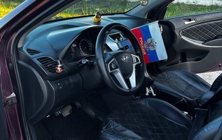 Hyundai Solaris II рестайлинг, 2013 год, 750 000 рублей, 4 фотография