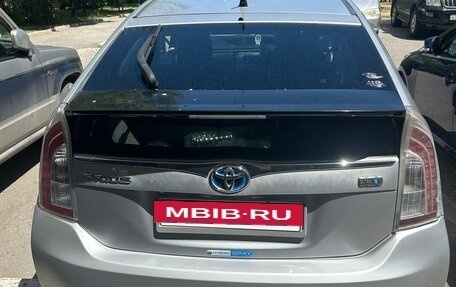 Toyota Prius, 2012 год, 810 000 рублей, 3 фотография