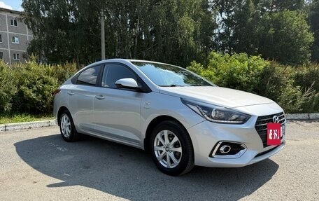 Hyundai Solaris II рестайлинг, 2019 год, 1 400 000 рублей, 3 фотография