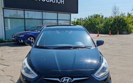 Hyundai Solaris II рестайлинг, 2012 год, 949 000 рублей, 5 фотография