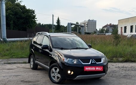 Mitsubishi Outlander III рестайлинг 3, 2008 год, 894 000 рублей, 2 фотография