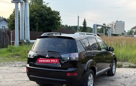 Mitsubishi Outlander III рестайлинг 3, 2008 год, 894 000 рублей, 4 фотография