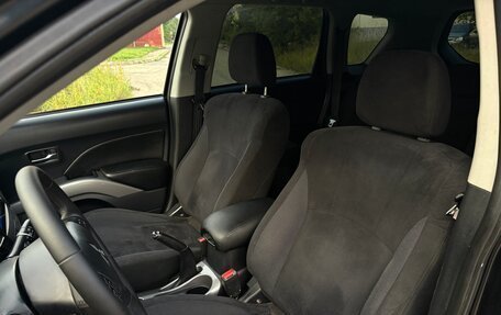 Mitsubishi Outlander III рестайлинг 3, 2008 год, 894 000 рублей, 10 фотография